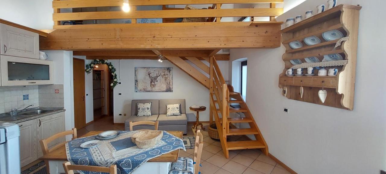 Loft Della Perpetua Di Casa Bernardi, Fuga Romantica Petfriendly Montagnaga  Kültér fotó
