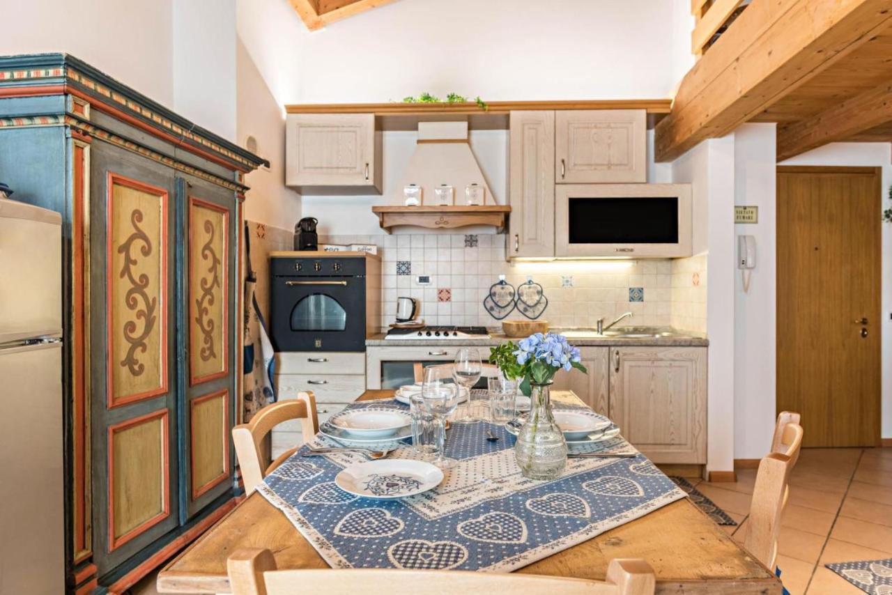 Loft Della Perpetua Di Casa Bernardi, Fuga Romantica Petfriendly Montagnaga  Kültér fotó