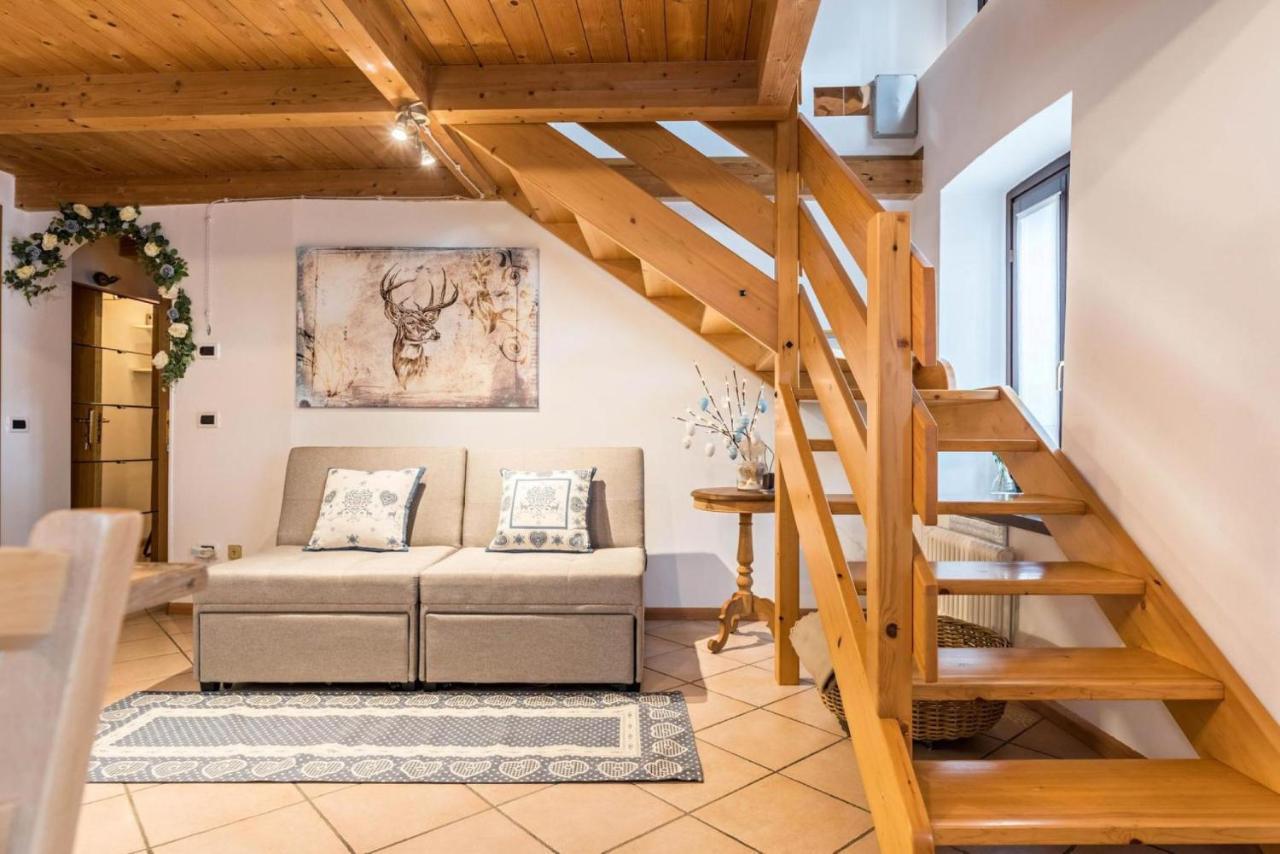 Loft Della Perpetua Di Casa Bernardi, Fuga Romantica Petfriendly Montagnaga  Kültér fotó