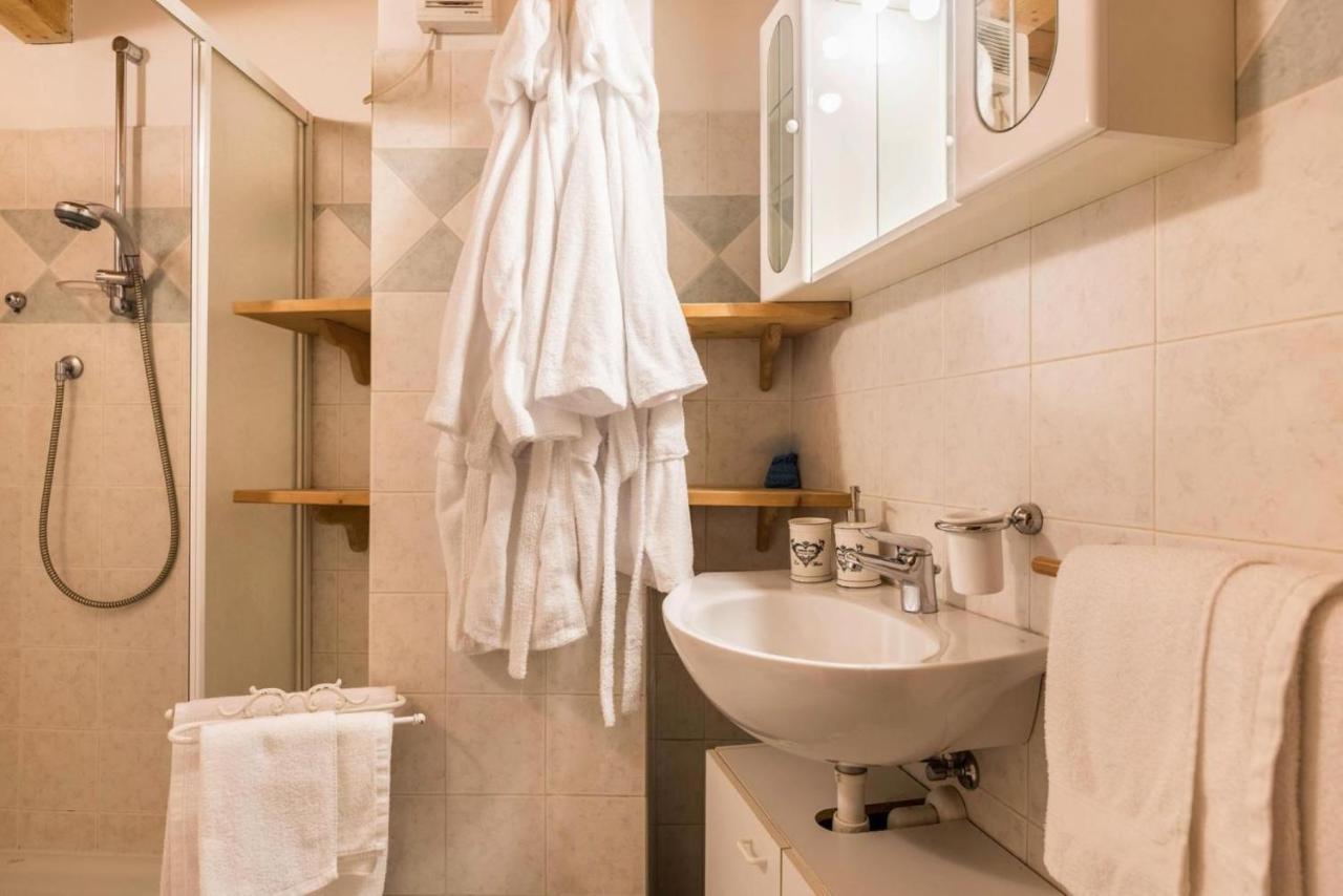 Loft Della Perpetua Di Casa Bernardi, Fuga Romantica Petfriendly Montagnaga  Kültér fotó
