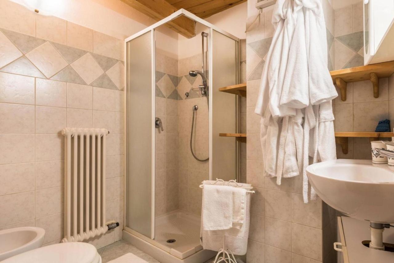Loft Della Perpetua Di Casa Bernardi, Fuga Romantica Petfriendly Montagnaga  Kültér fotó