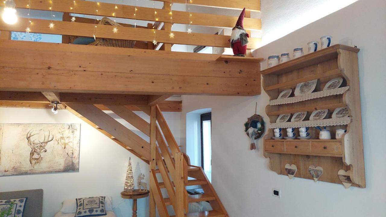 Loft Della Perpetua Di Casa Bernardi, Fuga Romantica Petfriendly Montagnaga  Kültér fotó